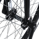 close up hub and cranks