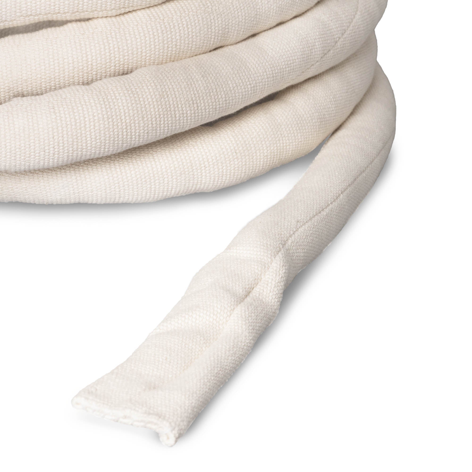 White Leo cotton covered rope close up of flat end