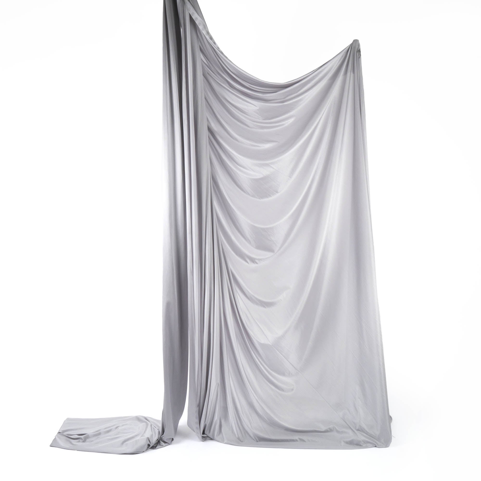 Silver silk rigged