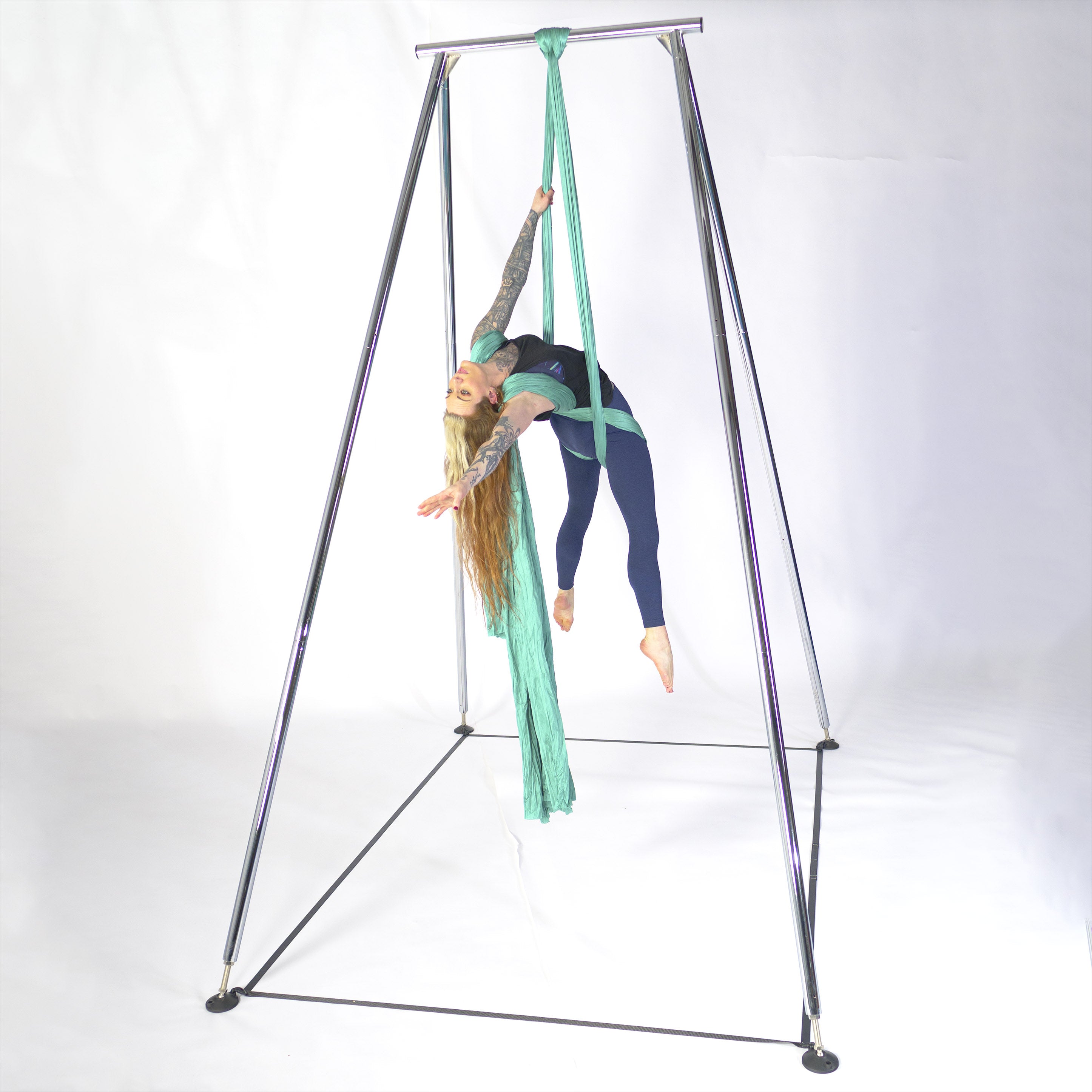 performer on silks