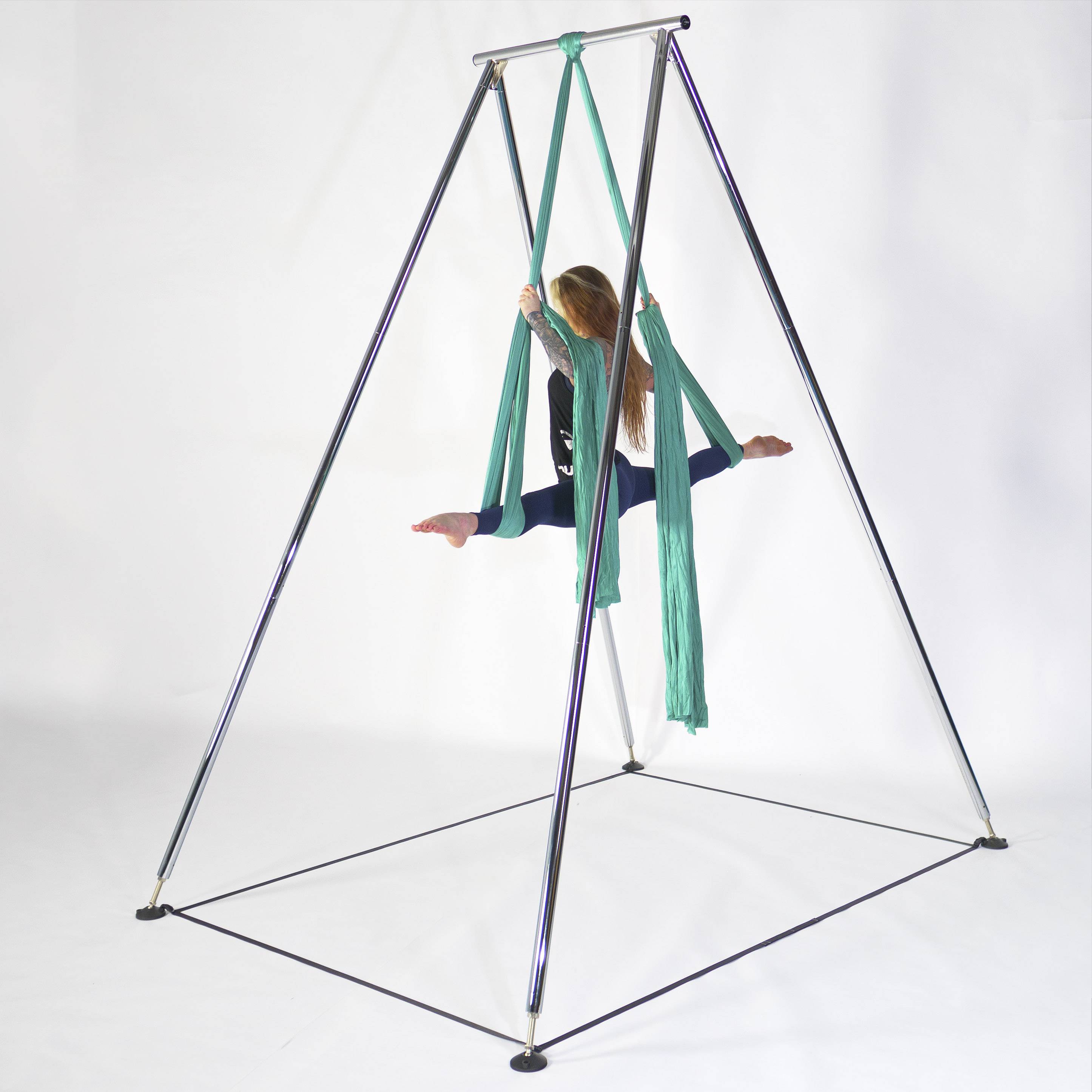 Splits on silk 