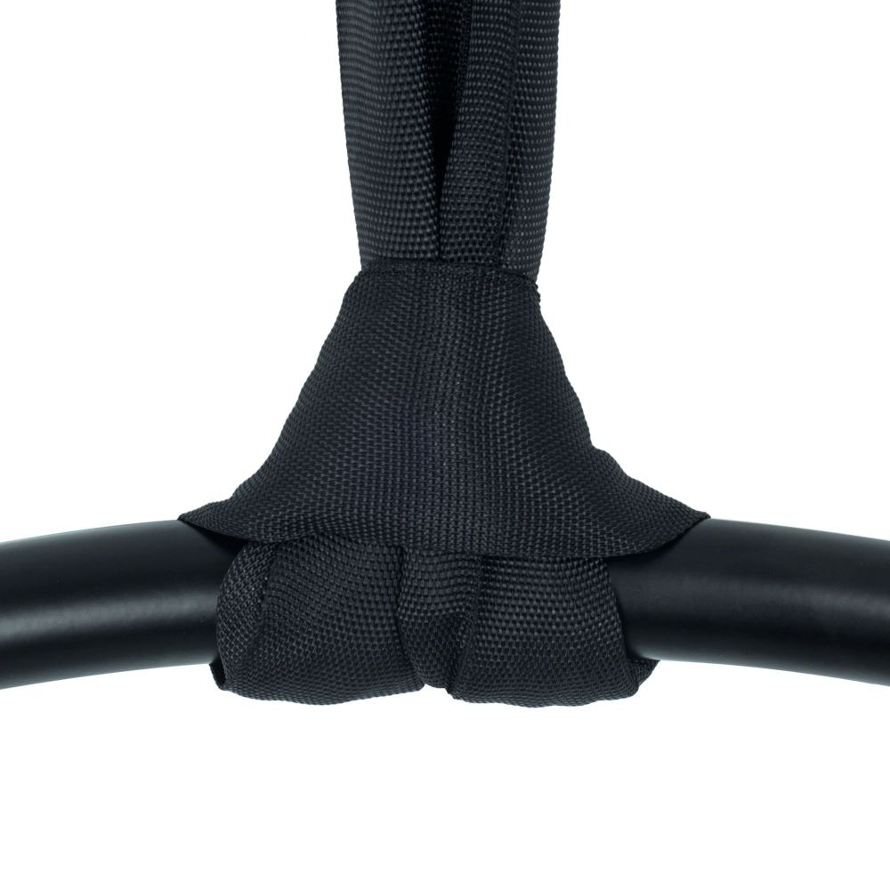 A polyester strop tied to an aerial hoop in a choke